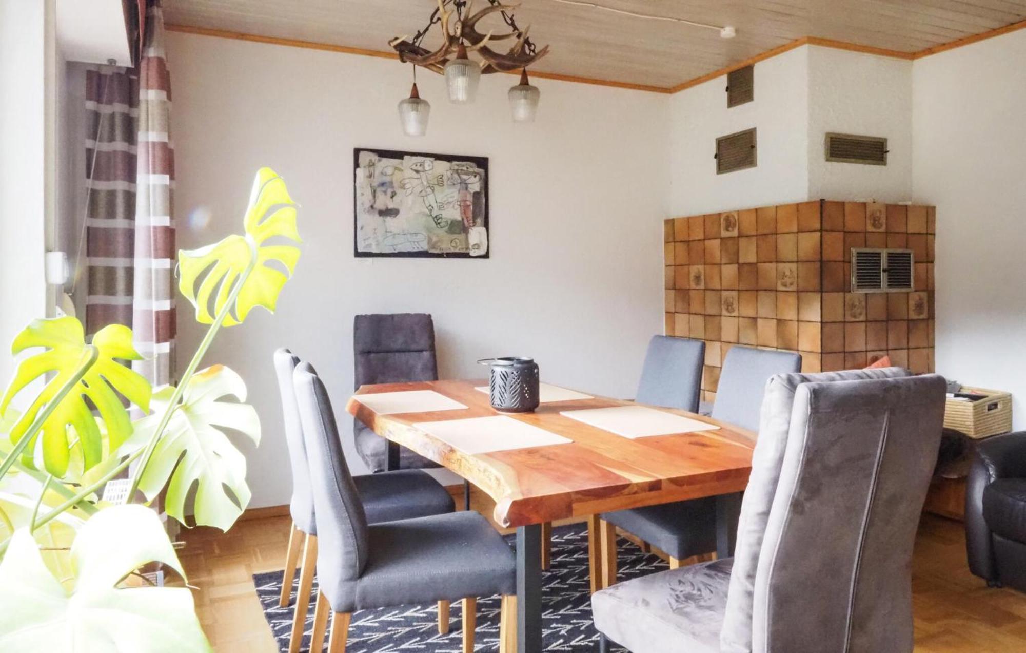 Cozy Apartment In Hinterweidenthal With Sauna ภายนอก รูปภาพ
