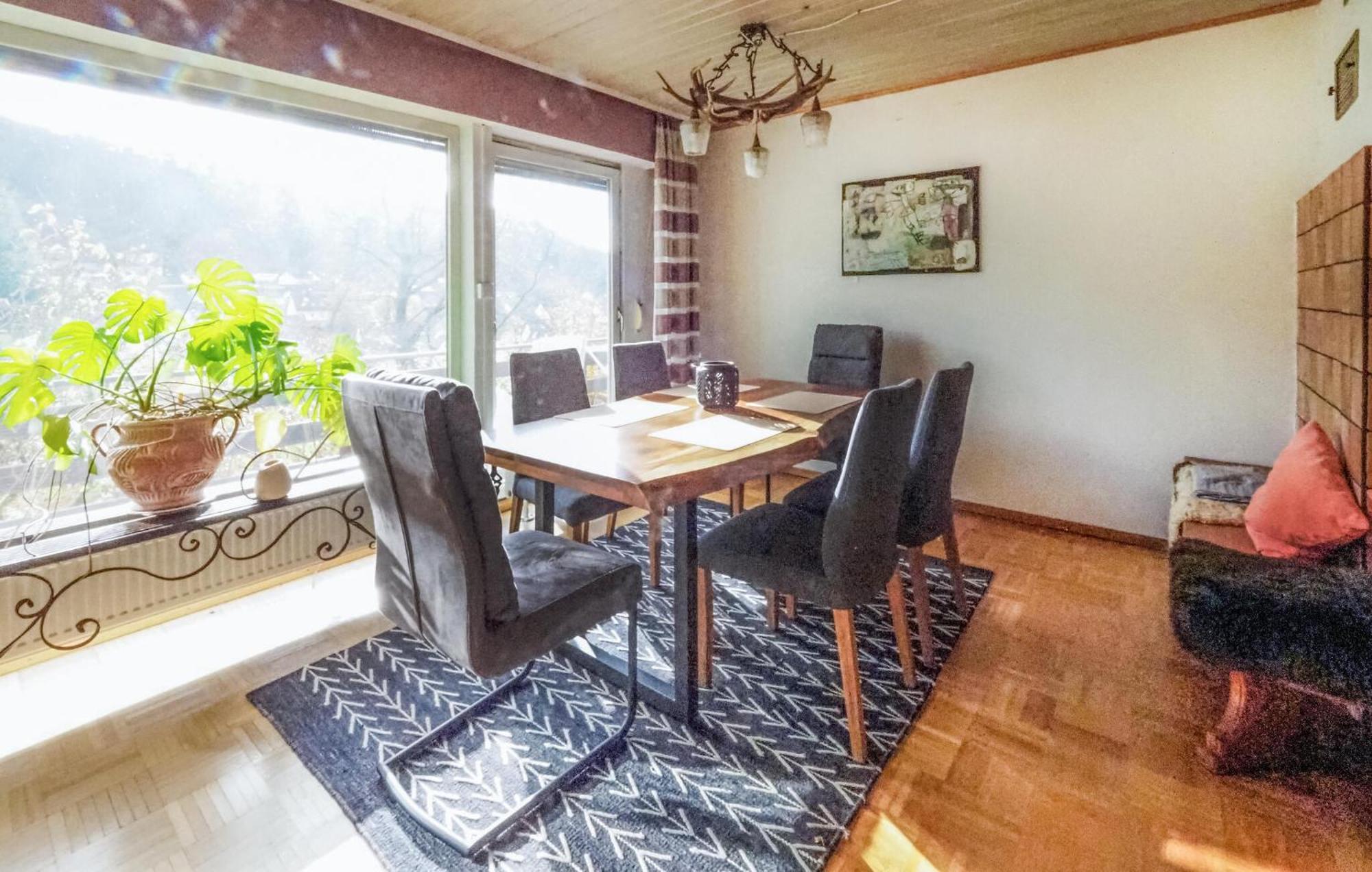 Cozy Apartment In Hinterweidenthal With Sauna ภายนอก รูปภาพ